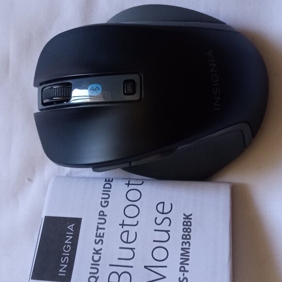 Bluetooth Wireless Mouse Windows Mac Compatible 6 Buttons, Accurate Insignia NEW - Picture 2 of 5